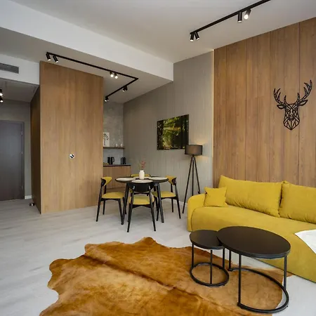 Sky Hill Apartman *