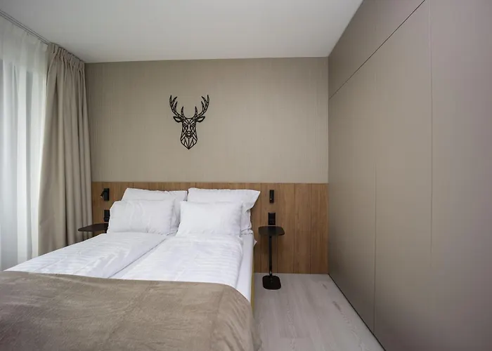 Sky Hill Aparthotel 4*