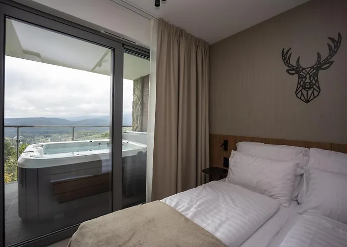 Sky Hill Aparthotel 4*