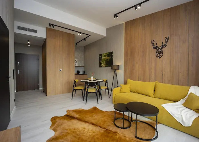 Sky Hill Aparthotel 4*