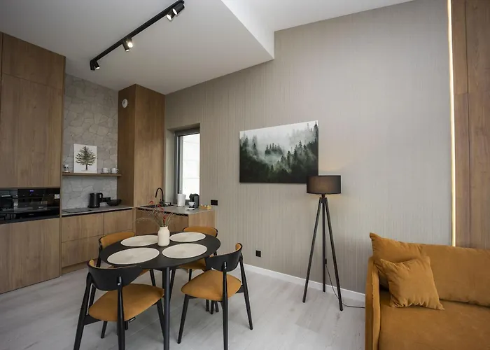 Aparthotel Sky Hill 4*