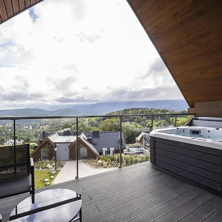 Aparthotel Sky Hill 4*