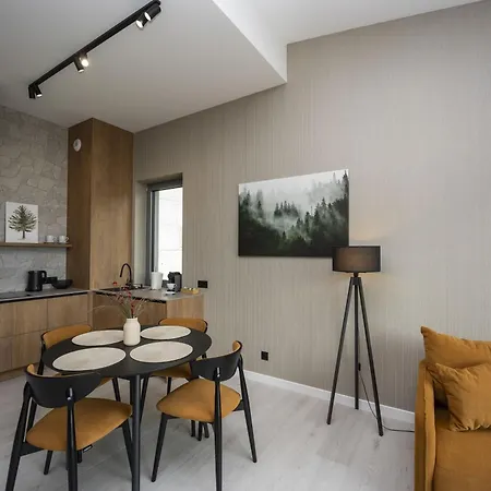 Aparthotel Sky Hill 4*