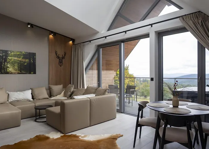 アパートホテル Sky Hill シクラルスカ・ポレンバ